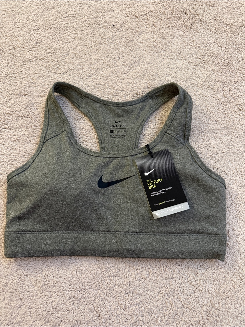 Nike Victory Medium Support Sports Bra